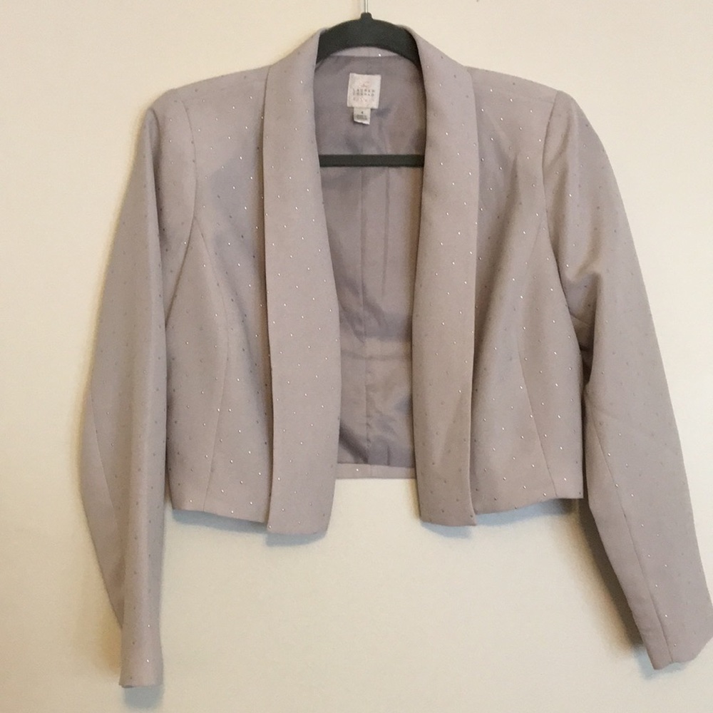 Studded Cropped Blazer in Mauve